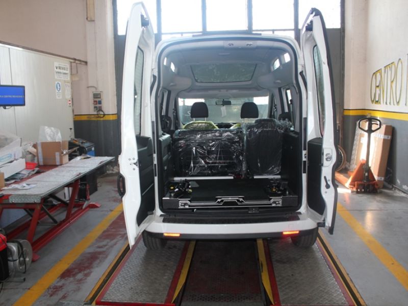 Opel Combo RT2 (2)